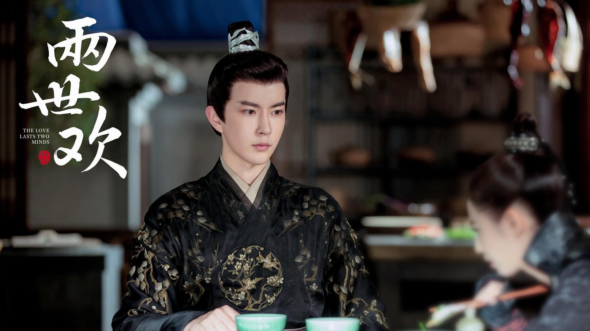 弗赖堡整体防守提高限制射门空间，弗赖堡位置